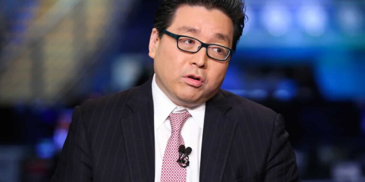 Tom Lee 笃定「以太币已触底」！BitMine 又砸 1.12 亿美元加码扫货缩略图