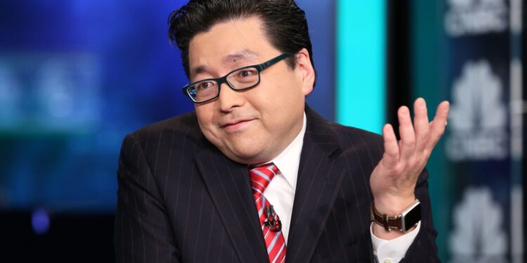 BitMine 趁年终税务抛售潮吸筹！Tom Lee：「在布局时充分考虑了这一点」缩略图
